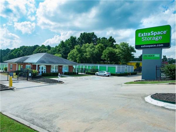 Extra Space Storage - 1695 - Jonesboro - Tara Blvd - 8337 Tara Boulevard