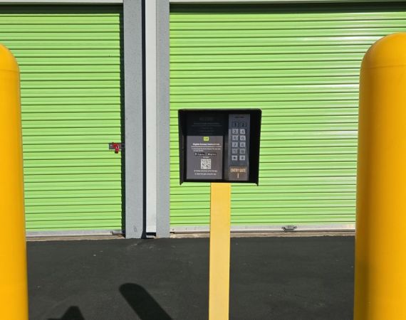 Extra Space Storage - 1736 - Henderson - Racetrack Rd - 733 South Racetrack Road