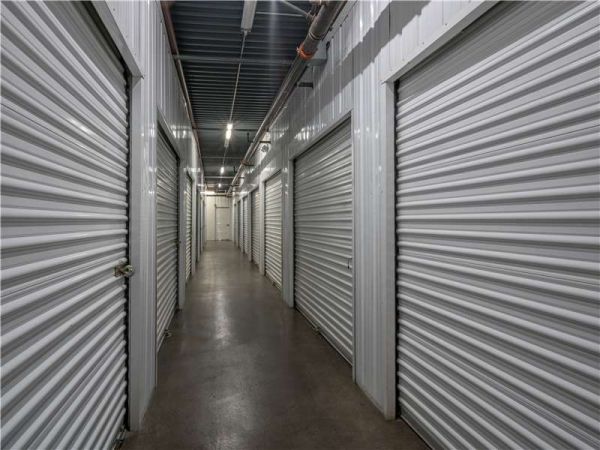 Extra Space Storage - 1736 - Henderson - Racetrack Rd - 733 South Racetrack Road