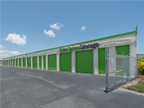 Extra Space Storage - 7198 - Pompano Beach - Dixie Hwy - 1000 South Dixie Highway East