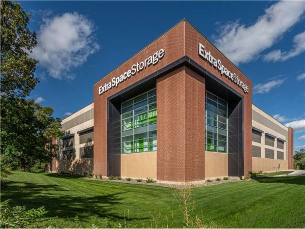 Extra Space Storage - 1921 - Maple Grove - 63rd Ave - 12986 63rd Avenue North
