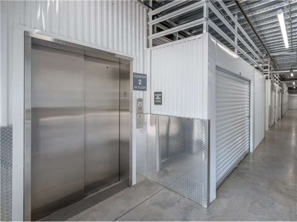 Extra Space Storage - 7375 - Tallahassee - Tennessee St - 2568 West Tennessee Street