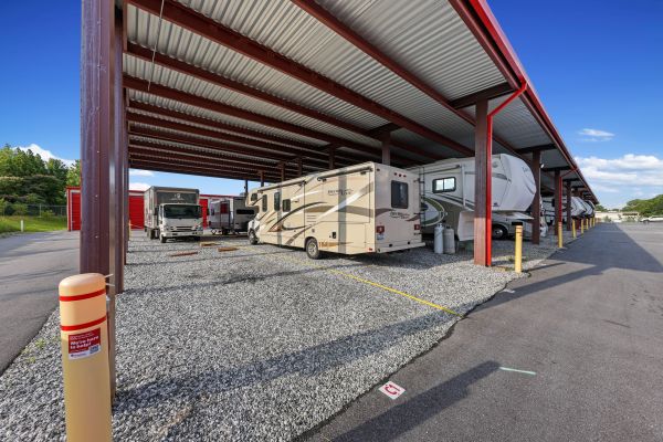 10 Federal Storage - Access Rd - 372 Access Road