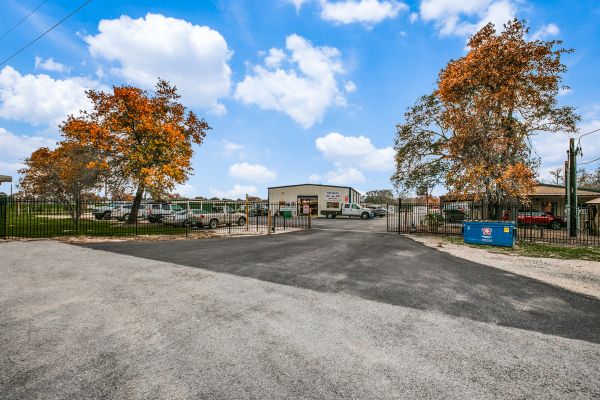 Eagle Creek Storage - 701 Eagle Creek Drive