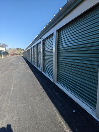 Eagle Creek Storage - 701 Eagle Creek Drive