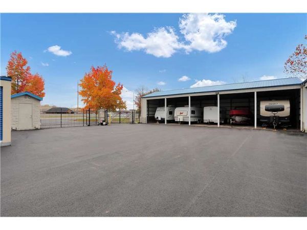 Extra Space Storage - 2186 - Columbus - Indianapolis Rd - 4072 North Indianapolis Road