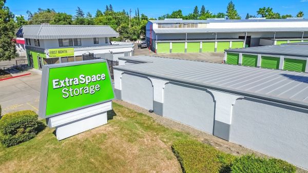 Extra Space Storage - 7873 - Citrus Heights - Auburn Blvd - 6230 Auburn Boulevard