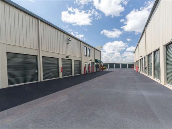 Extra Space Storage - 8634 - Fishers - Brooks School Rd - 11775 Brooks School Road