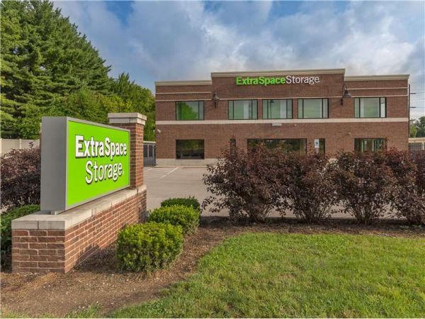 Extra Space Storage - 8826 - Carmel - 146th Street - 4420 East 146Th Street