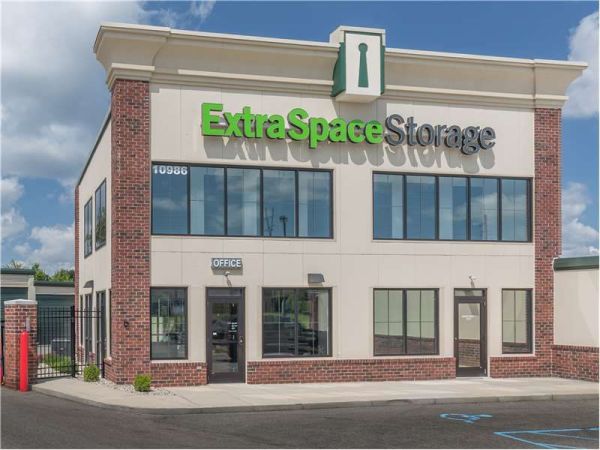 Extra Space Storage - 8936 - Fishers - Allisonville Office Dr - 10986 Allisonville Office Drive