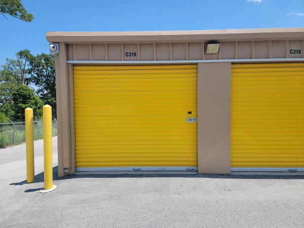 Storage Sense - Branson - 240 Shepherd Of The Hills Expressway