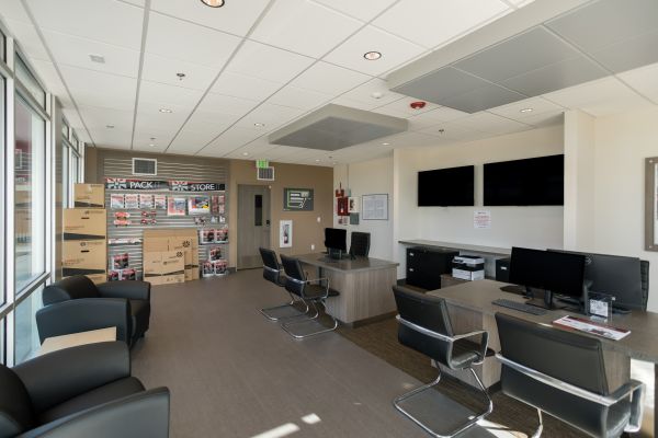 StorQuest - Castle Rock / Liggett - 2633 Liggett Road