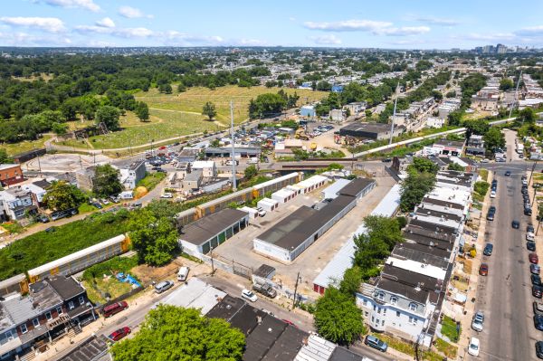 Limitless Storage - Philly - 2030 Cemetery Avenue