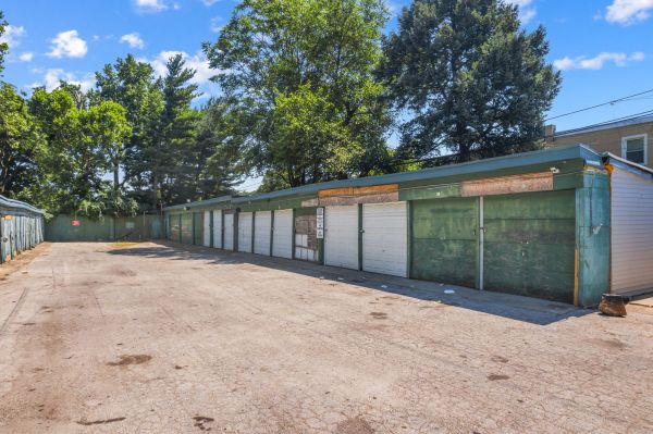 Limitless Storage - Chester - 901 East 10th Street