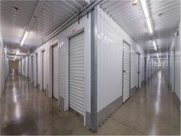Extra Space Storage - 8347 - Mahwah - Micik Ln - 100 Micik Lane