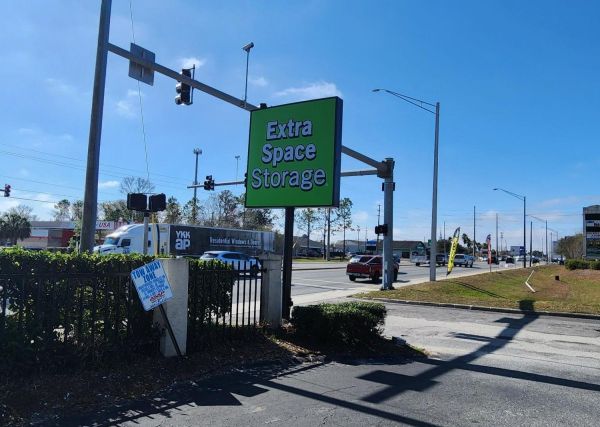 Extra Space Storage - 3049 - Orange Park - Blanding Blvd - 918 Blanding Boulevard