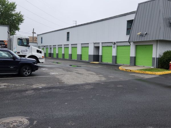 Extra Space Storage - 3283 - Elizabeth - Allen St - 480 Allen Street