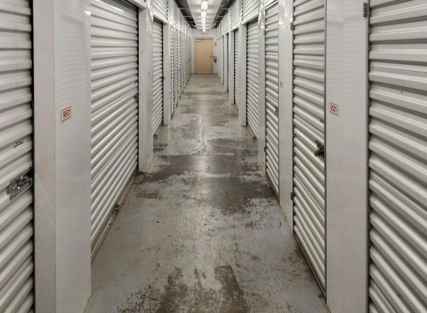 Extra Space Storage - 3364 - Brentwood - Manchester Road - 8524 Manchester Road
