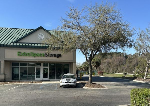 Extra Space Storage - 3400 - Bluffton - Sheridan Park Circle - 19 Sheridan Park Circle