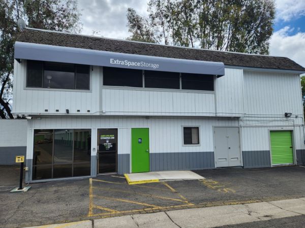 Extra Space Storage - 3425 - Irvine - Muirlands Blvd - 10025 Muirlands Boulevard