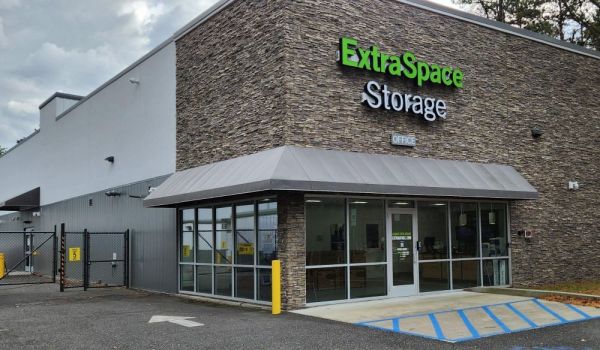 Extra Space Storage - 3524 - Riverhead - Enterprise Zone Dr - 1 Enterprise Zone Drive