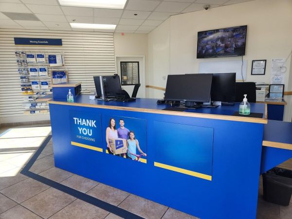 Extra Space Storage - 3526 - Orlando - Semoran Boulevard - 4650 South Semoran Boulevard