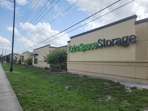 Extra Space Storage - 3526 - Orlando - Semoran Boulevard - 4650 South Semoran Boulevard