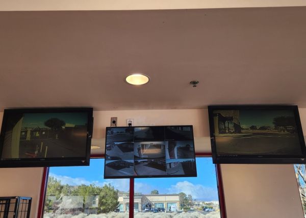 Extra Space Storage - 3561 - Palmdale - Palmdale Blvd - 380 West Palmdale Boulevard