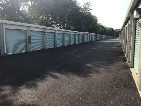 Extra Space Storage - 3575 - Columbus - Henderson Rd - 851 West Henderson Road