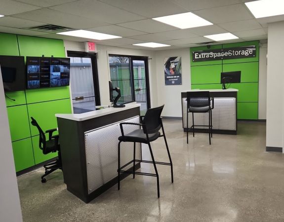 Extra Space Storage - 3578 - Columbus - Broad St - 6460 East Broad Street