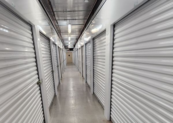 Extra Space Storage - 3645 - Columbus - 5660 Broad St - 5660 West Broad Street