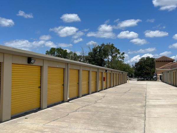 Extra Space Storage - 3700 - Sanford - State Rd 46 - 5645 West State Road 46
