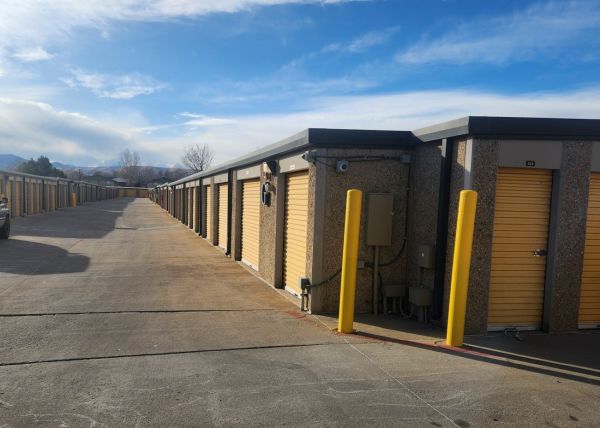 Extra Space Storage - 3769 - Lakewood - Arizona Ave. - 7605 West Arizona Avenue