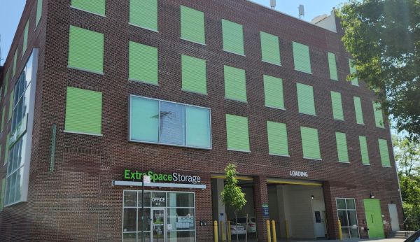 Extra Space Storage - 3857 - Brooklyn - Newport St - 252 Newport Street