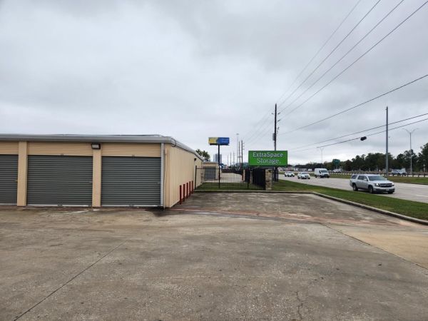 Extra Space Storage - 3891 - Houston - State Hwy 249 - 22300 Texas 249