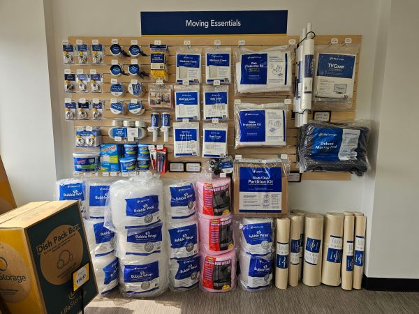 Extra Space Storage - 4026 - Frederick - Brookfield Ct - 1845 Brookfield Court