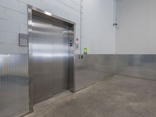 Extra Space Storage - 4131 - Washington - 2nd St - 5600 2nd Street Northeast