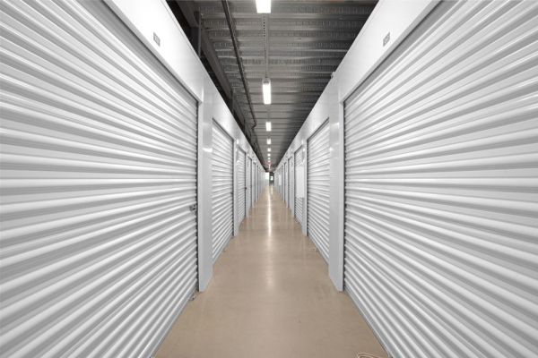 Extra Space Storage - 4133 - Centreville - Fort Dr - 5890 Fort Drive
