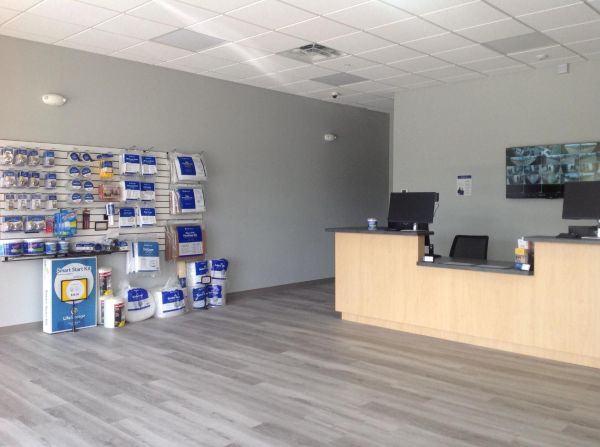 Extra Space Storage - 4217 - Orlando - 5698 Orange Blossom Trl - 5698 South Orange Blossom Trail