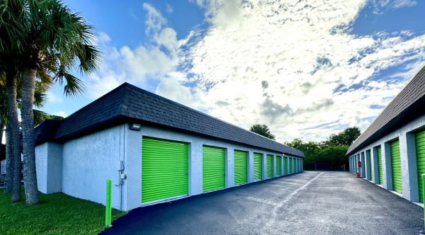 Gator State Storage - Merritt Island - 3245 North Courtenay Parkway