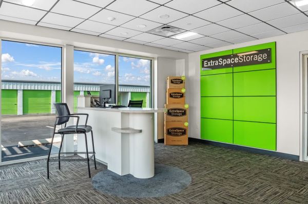 Extra Space Storage - 2046 - Hammond - 6641 Columbia Ave - 6641 Columbia Avenue