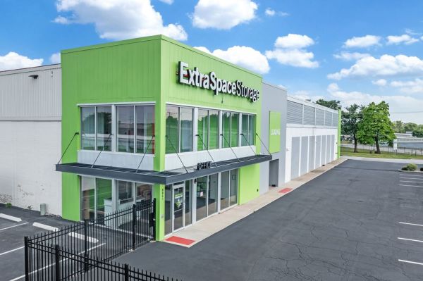 Extra Space Storage - 2046 - Hammond - 6641 Columbia Ave - 6641 Columbia Avenue
