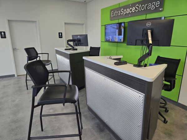 Extra Space Storage - 3045 - Norfolk - Brambleton Ave - 1213 East Brambleton Avenue