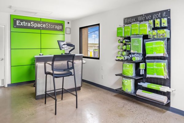 Extra Space Storage - 3090 - Cleveland - 130th St - 4976 West 130th Street