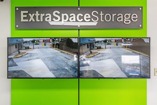 Extra Space Storage - 3097 - San Antonio - Marbach Road - 9665 Marbach Road