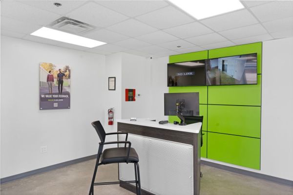 Extra Space Storage - 3098 - Beaumont - Eastex Freeway - 8020 Eastex Freeway