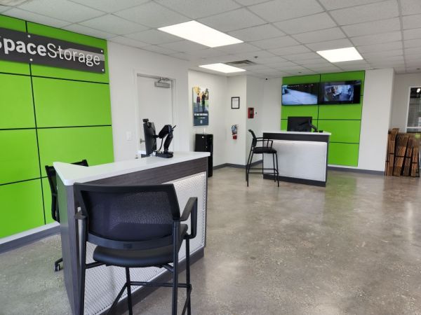 Extra Space Storage - 3098 - Beaumont - Eastex Freeway - 8020 Eastex Freeway