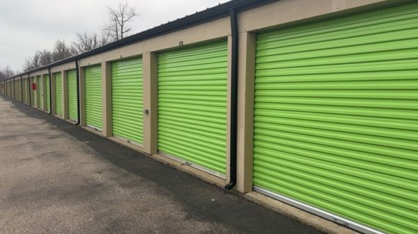 Extra Space Storage - 3105 - Avon - Chester Road - 38390 Chester Road
