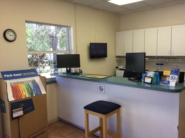 Extra Space Storage - 3137 - Vero Beach - 10th Avenue - 1655 10th Avenue
