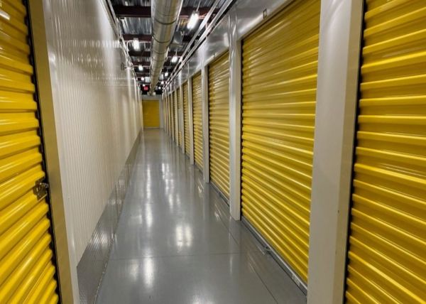 Extra Space Storage - 3137 - Vero Beach - 10th Avenue - 1655 10th Avenue